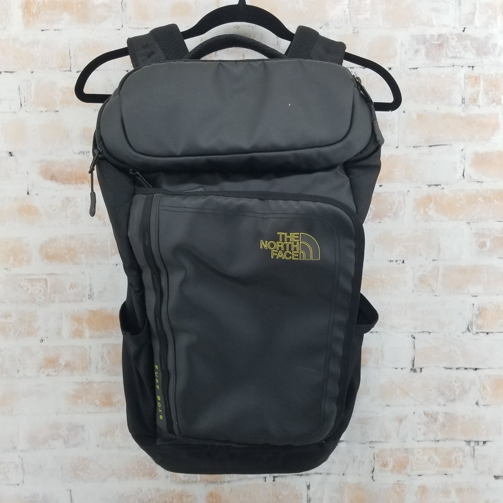 The North Face Fuse Box Charged 25L Day Backpack Black *Read*